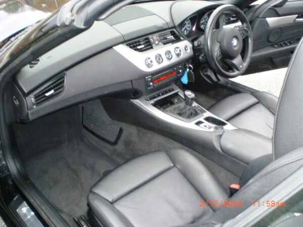 BMW Z4 2.00 Litre Sports Convertible - Image 15